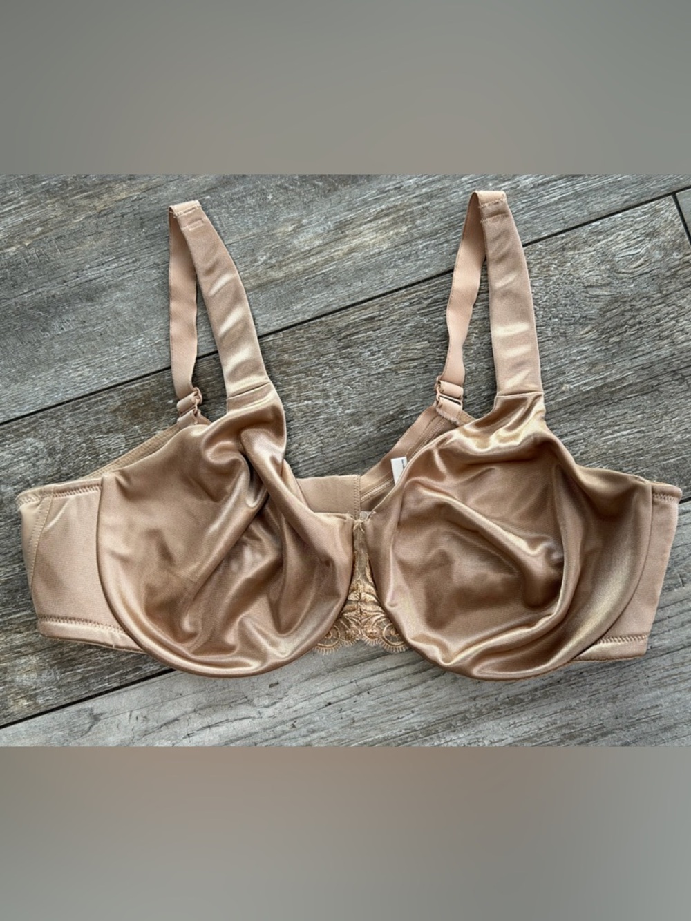 SOMA BRA Sensuous Sides Minimizer Champagne Satin Underwire Bra Size-42 D